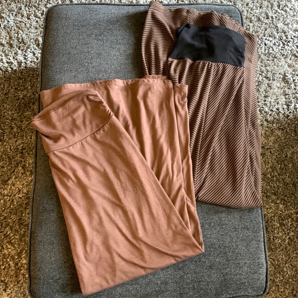 Qty 2 maxi knit skirts